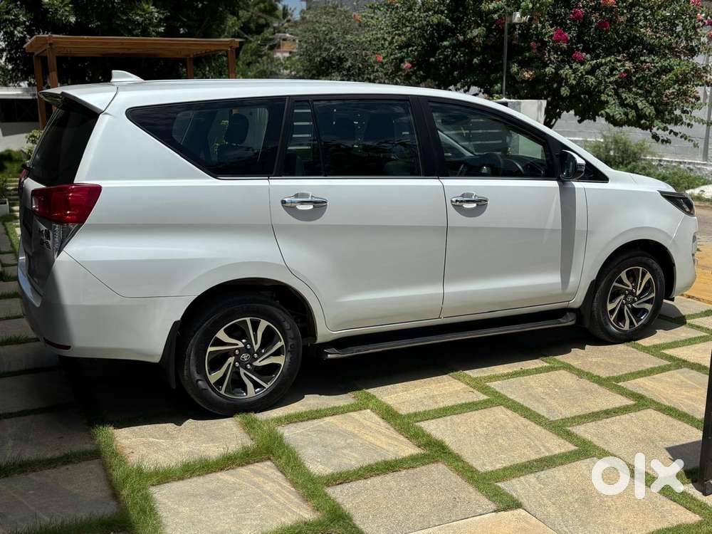 Toyota Innova Crysta, 2024, Diesel