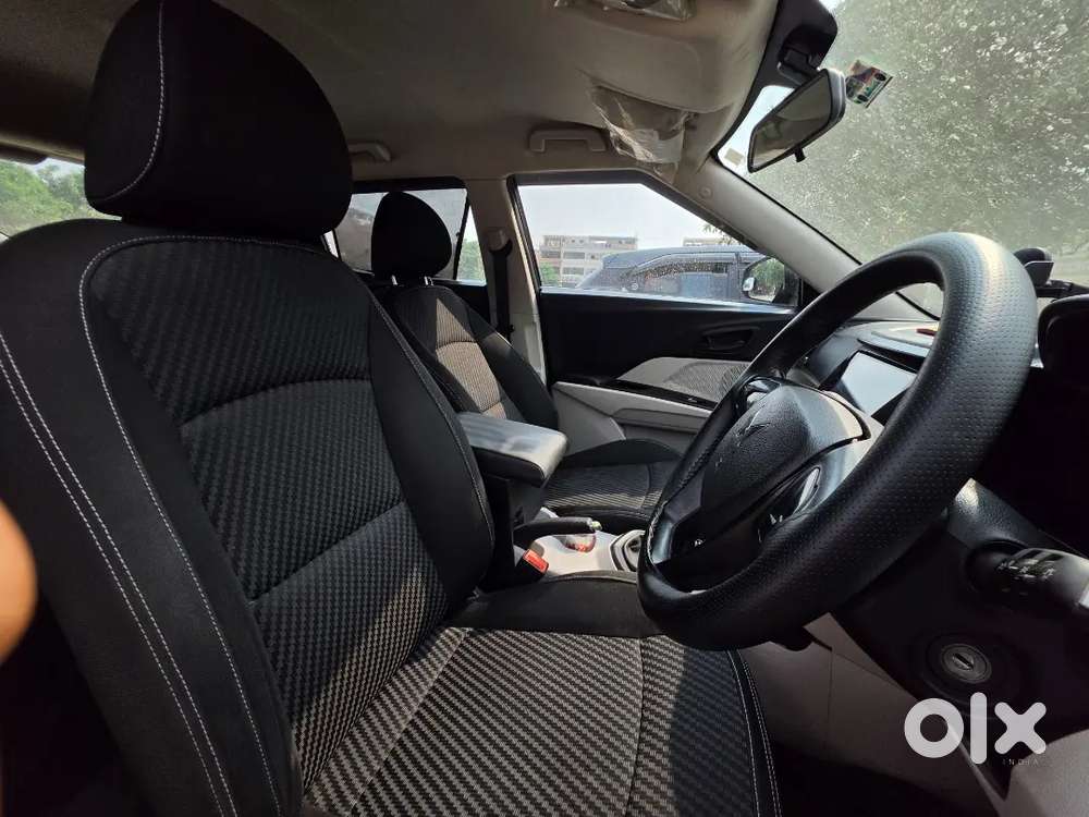Xuv300 2023- (34500 Kms ) Cng Kit
