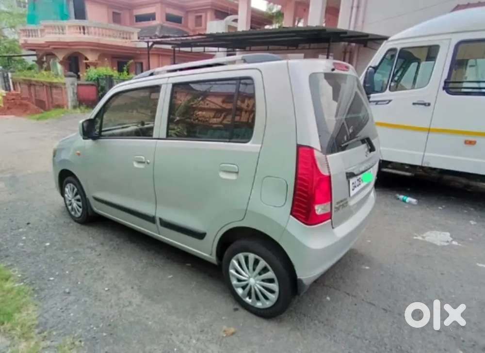 Maruti Suzuki Wagon R Vxi 2013 November Model