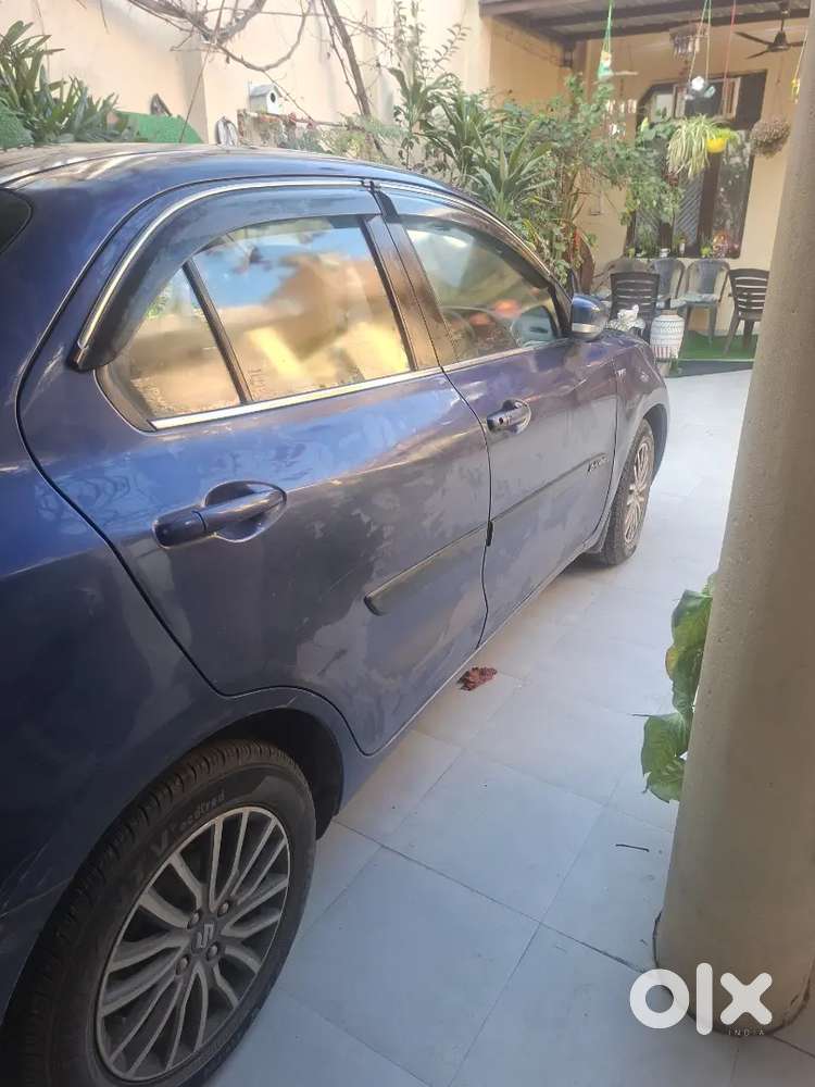 Maruti Suzuki Dzire 2017 Petrol 61800 Km Driven