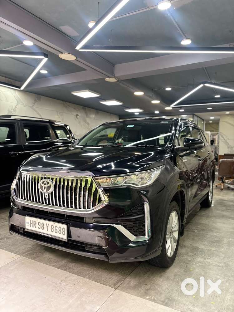 Toyota Innova Hycross 2.0 Vx Hybrid 7 Str, 2025, Petrol
