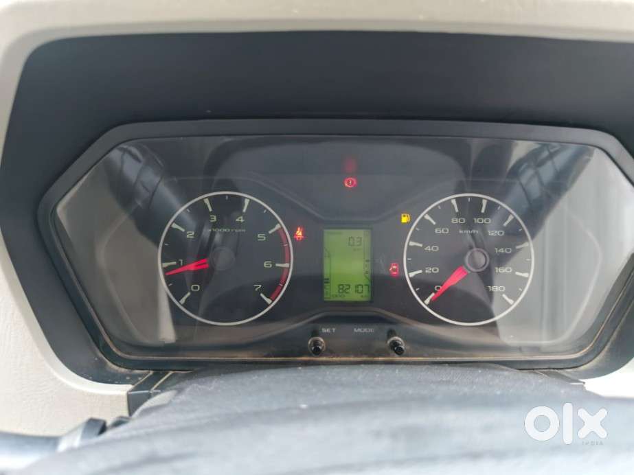 Mahindra Scorpio S8, 2016, Diesel