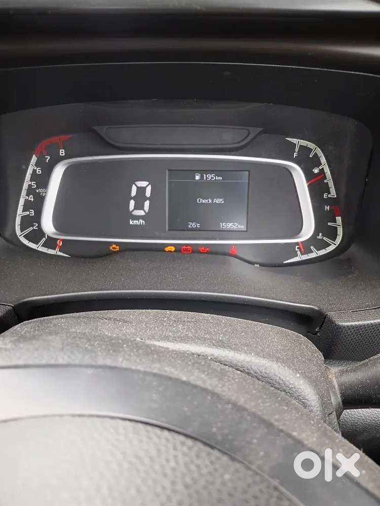 Kia Sonet 2022 Petrol 19000 Km Driven