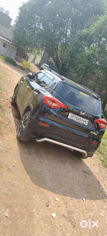 Mahindra Xuv300 2024 Petrol Well Maintainedd