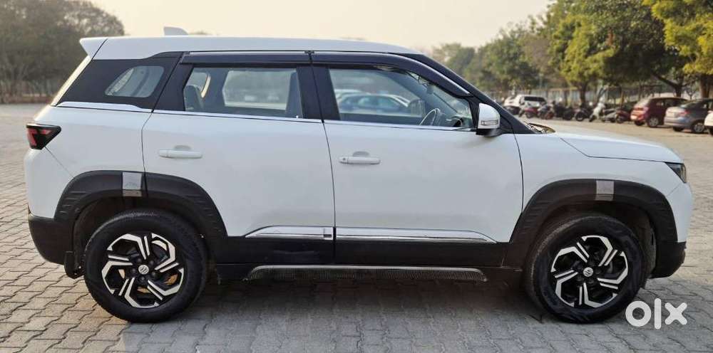 Maruti Suzuki Brezza 1.5 Vxi Smart Hybrid, 2022, Petrol