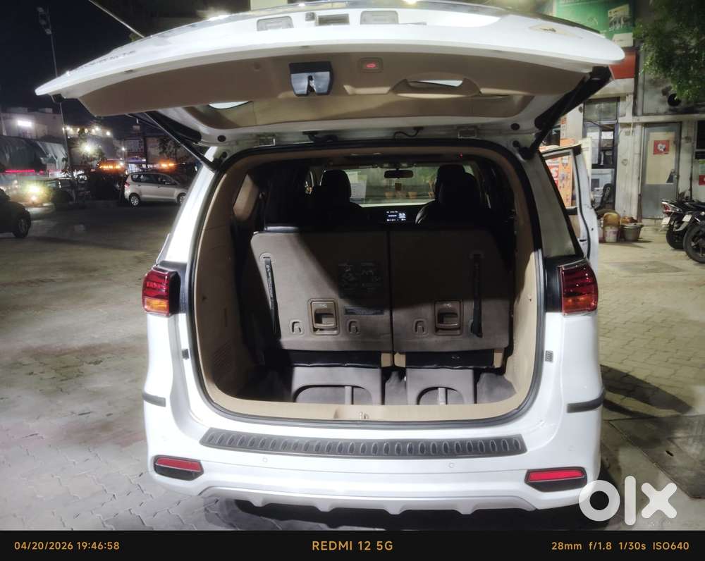 Kia Carnival Premium, 2020, Diesel