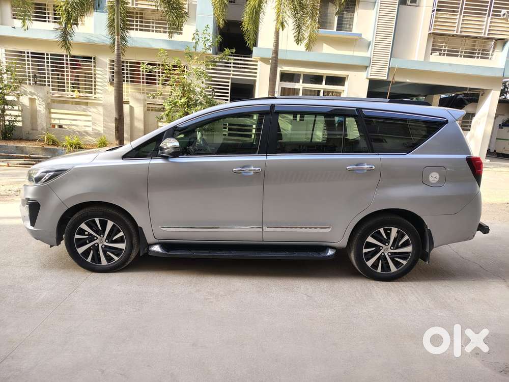 Toyota Innova Crysta 2.4 Z 7 Str, 2022, Diesel