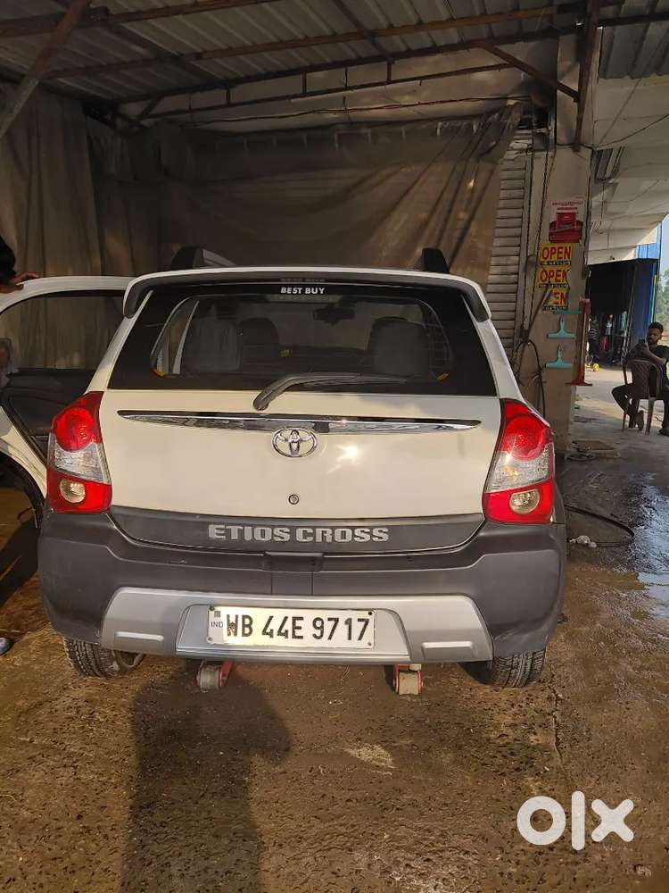 Toyota Etios Cross 2014 Petrol 50140 Km Driven