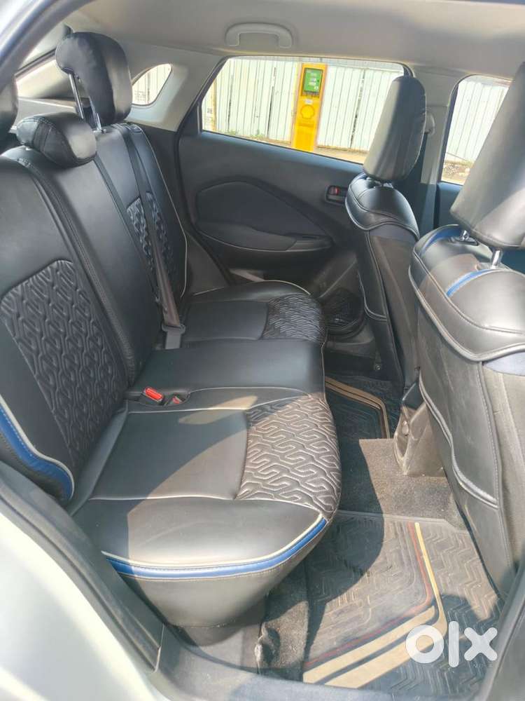 Maruti Suzuki Baleno Petrol 2025