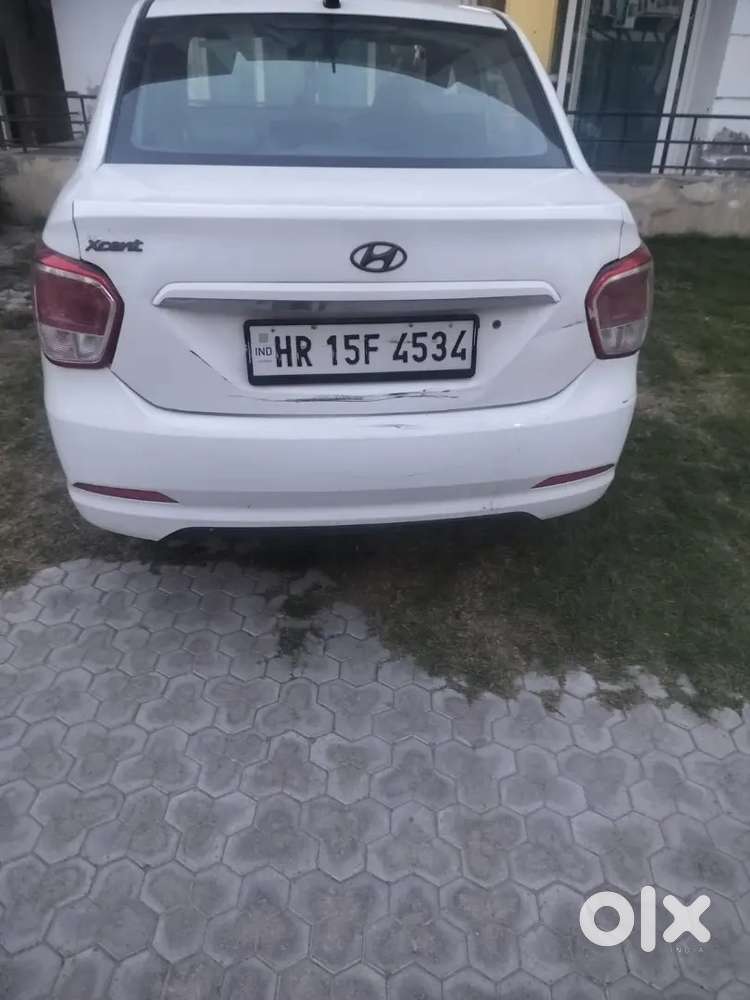 Hyundai Xcent 2016 Cng & Hybrids 125000 Km Driven