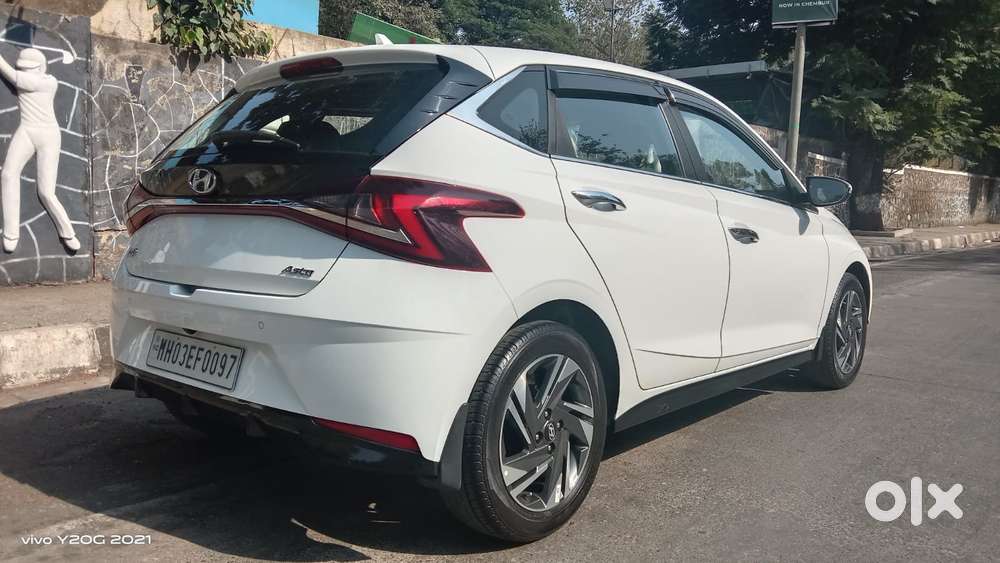 Hyundai I20 Asta (o) 1.2 Mt, 2023, Petrol