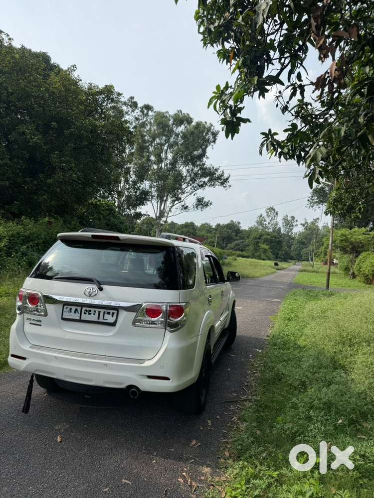 Toyota Fortuner Diesel 2012
