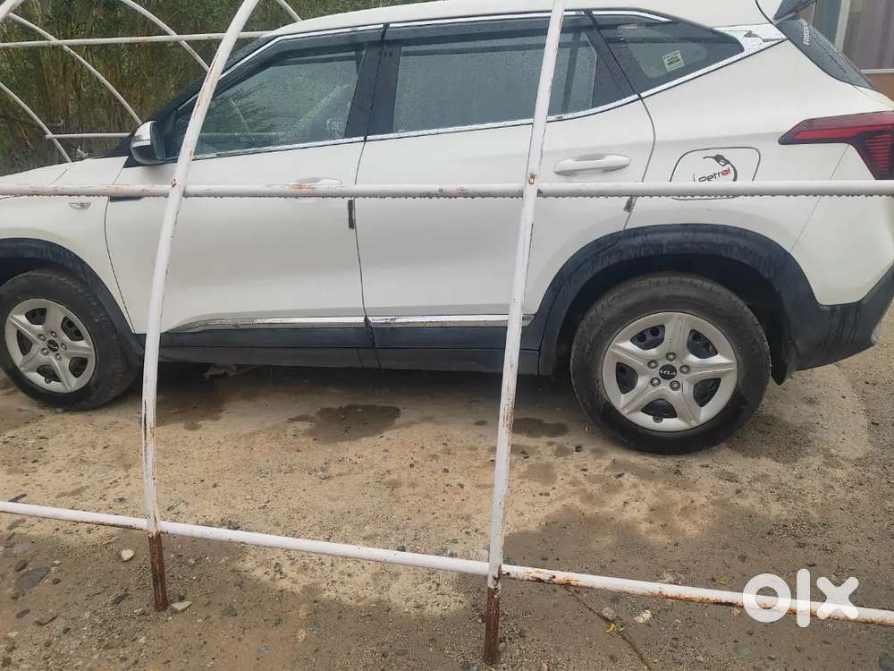 Kia Seltos 1.5 Petrol Manual 2024