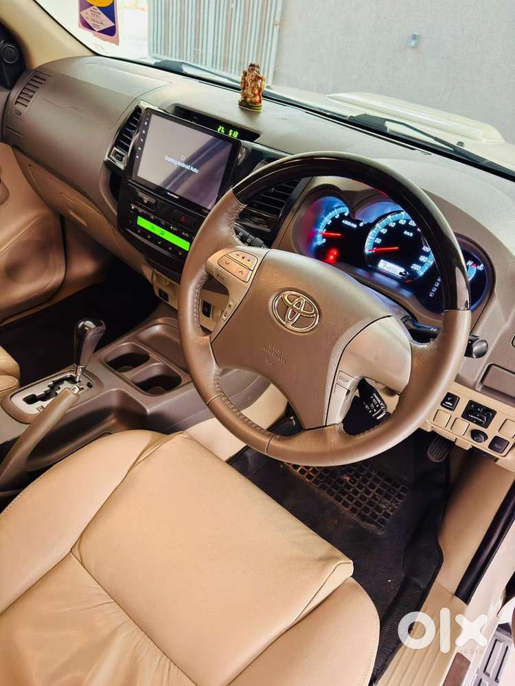 Toyota Fortuner 3.0 4x2 Automatic, 2014, Diesel