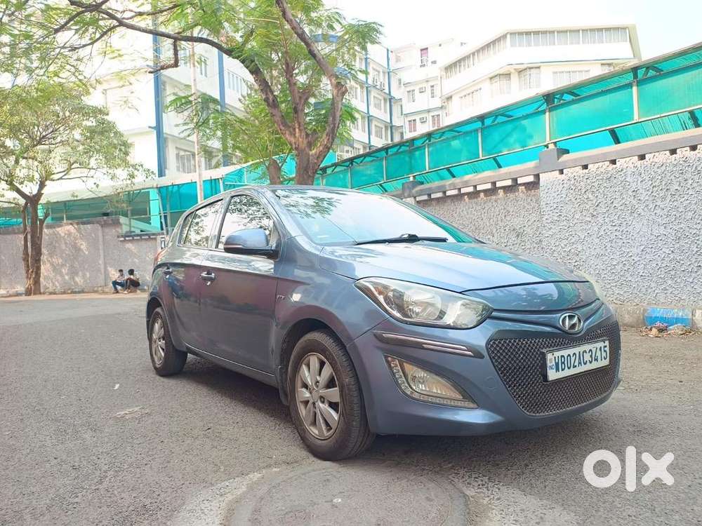 Hyundai I20 2013 Petrol Well Maintained Very Brand New Condition
