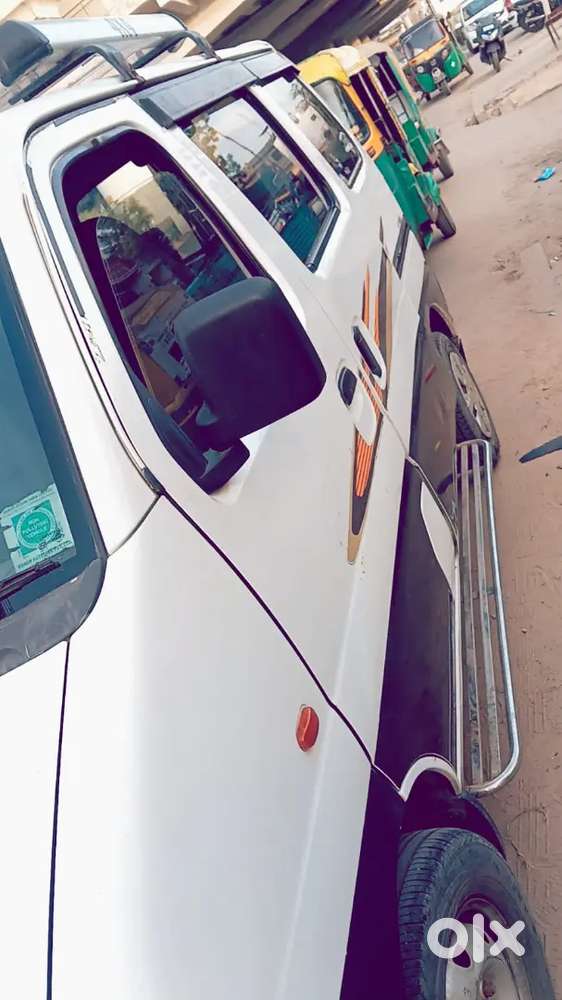 Eeco 2010 Maruti Suzuki Manual Hybrid