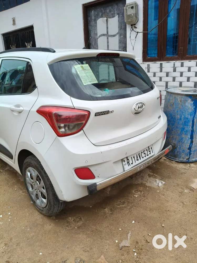 Hyundai Grand I10 2016 Variant Crdi Sportz