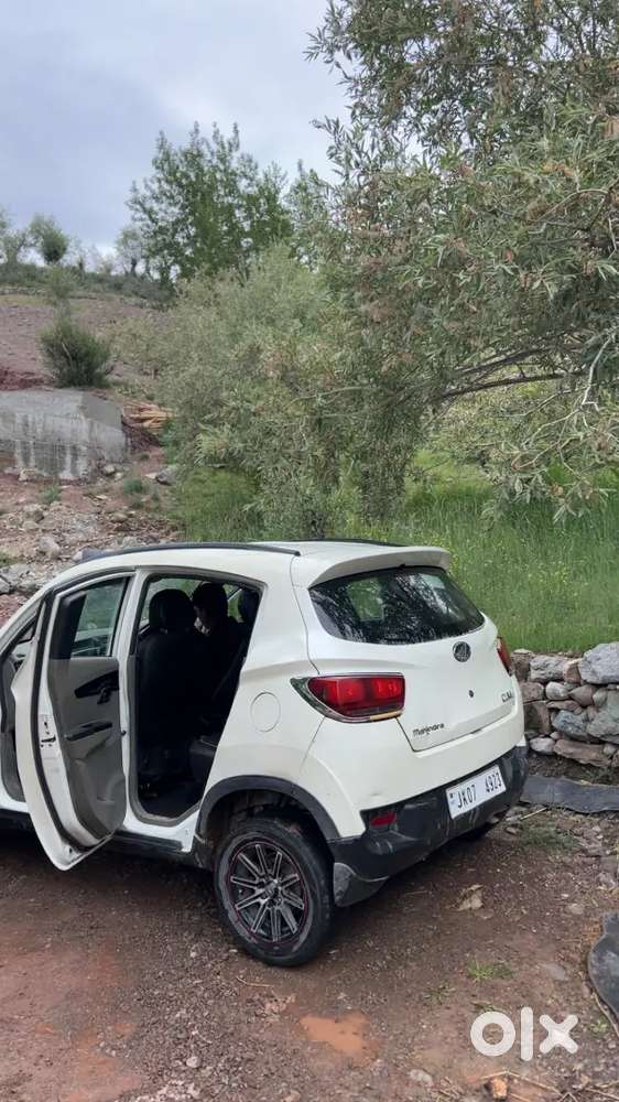Mahindra Kuv 100 2017 Petrol Manual