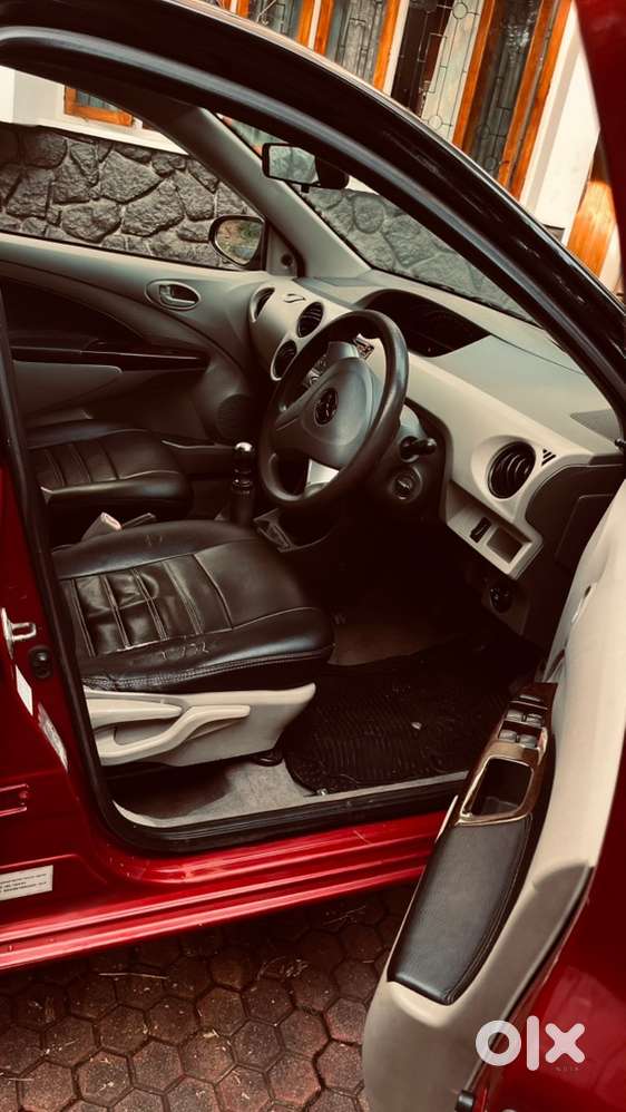 2013 Toyota Etios Liva Gd