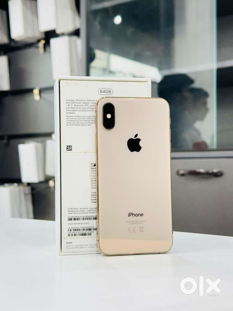 IPhone XS-64Gb Face Id Not Working & Displays Changed - Mobile