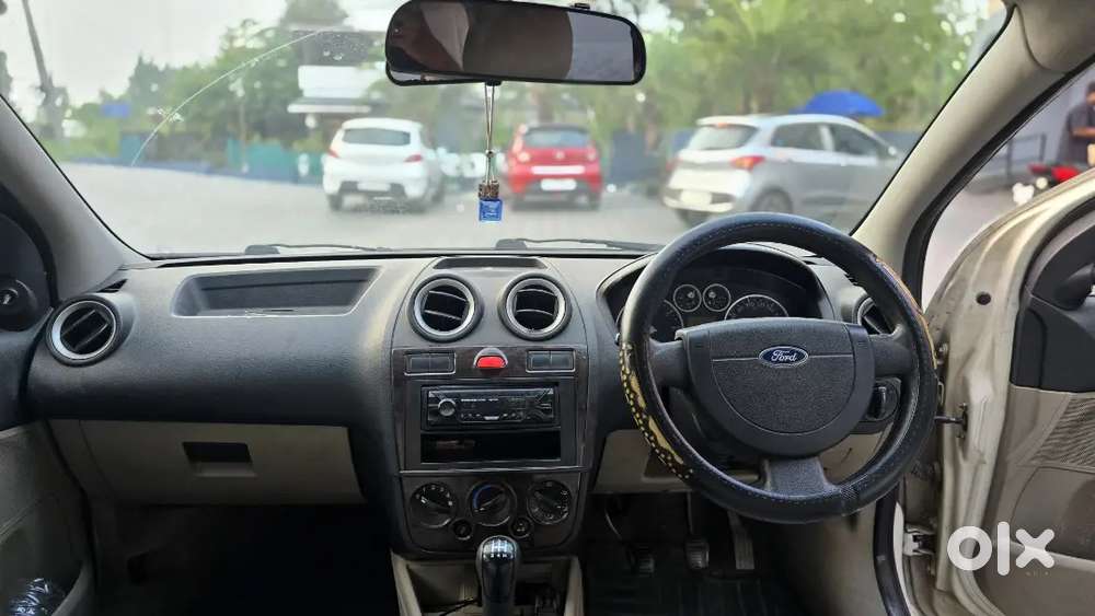 Ford Fiesta 2007 Petrol 120000 Km Driven