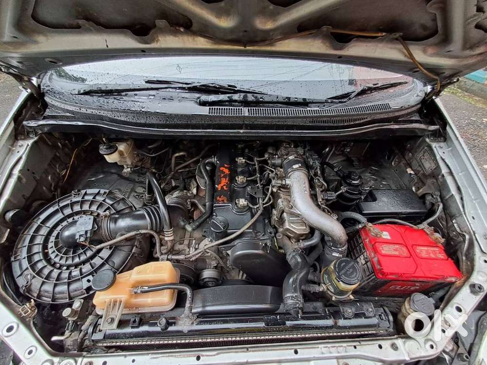 Toyota Innova 2.5 G (diesel) 8 Seater, 2016, Diesel