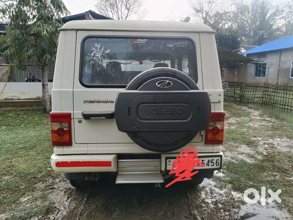 Mahindra Bolero Neo 2016