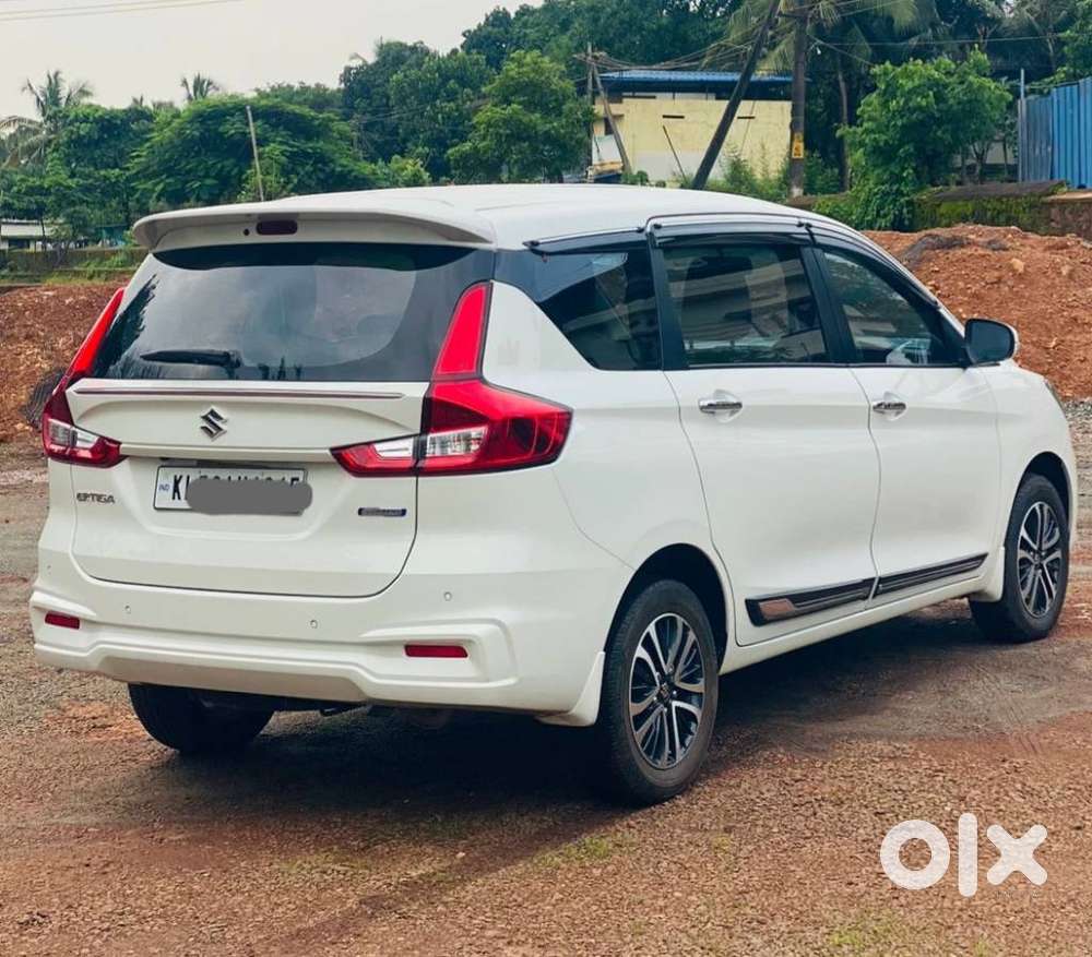 Maruti Suzuki Ertiga 1.5 Zxi Plus, 2022, Petrol