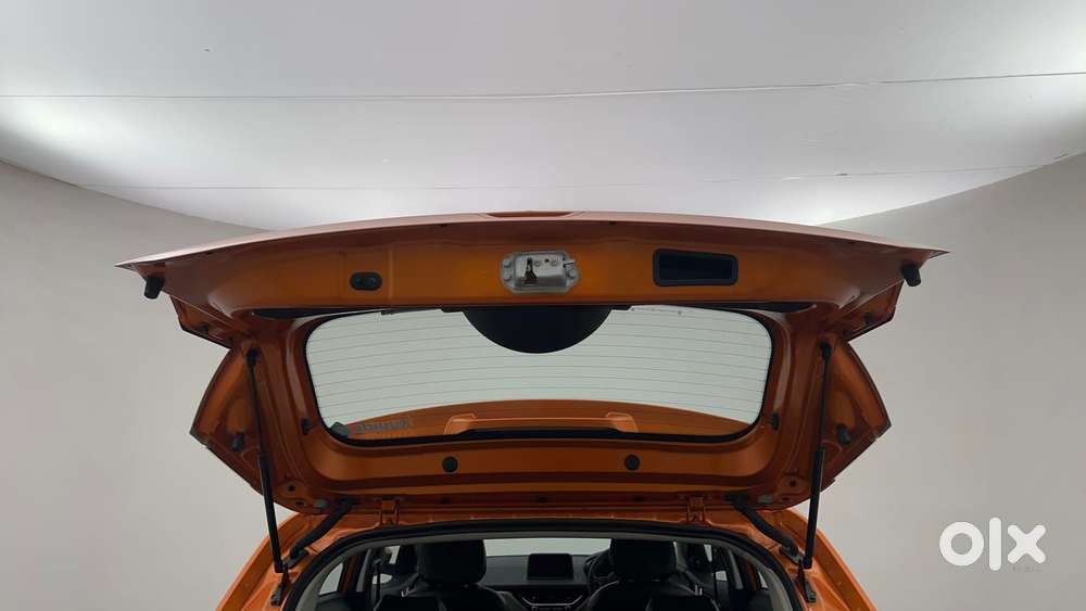 Tata Nexon 1.2 Revotron Xza Plus (l), 2019, Petrol