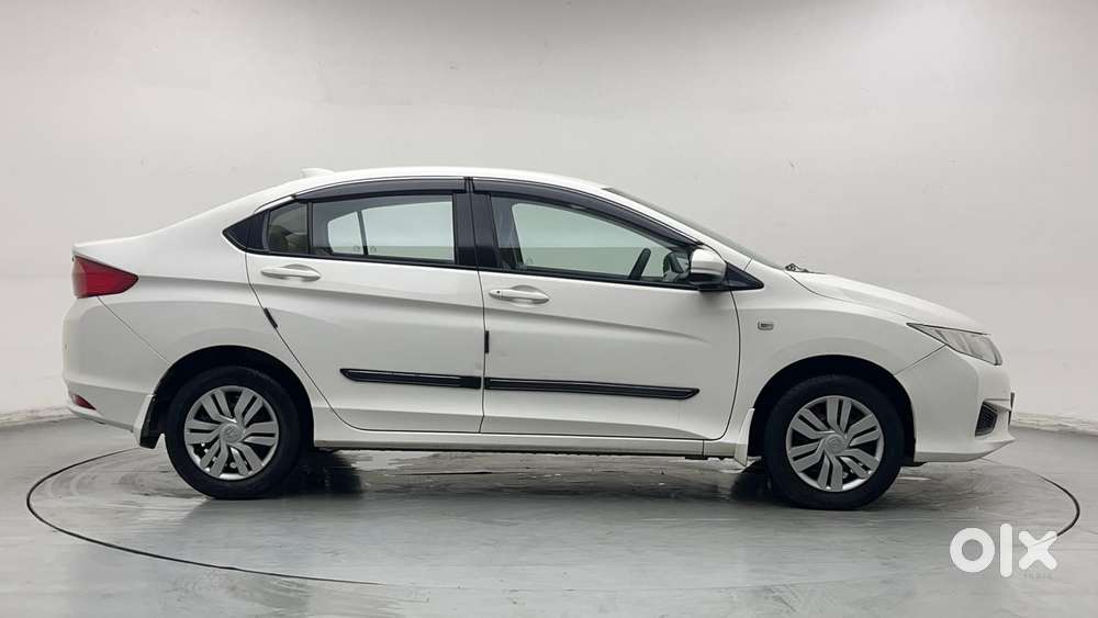 Honda City I-vtec Cvt Zx, 2015, Petrol
