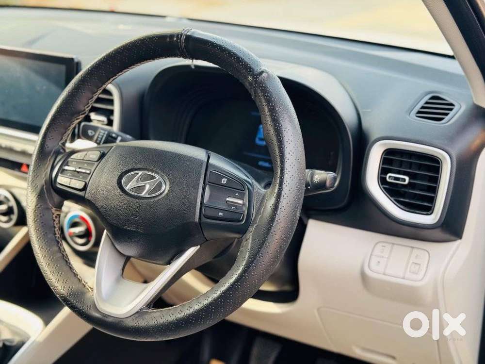 Hyundai Venue 1.2 S (o), 2023, Petrol