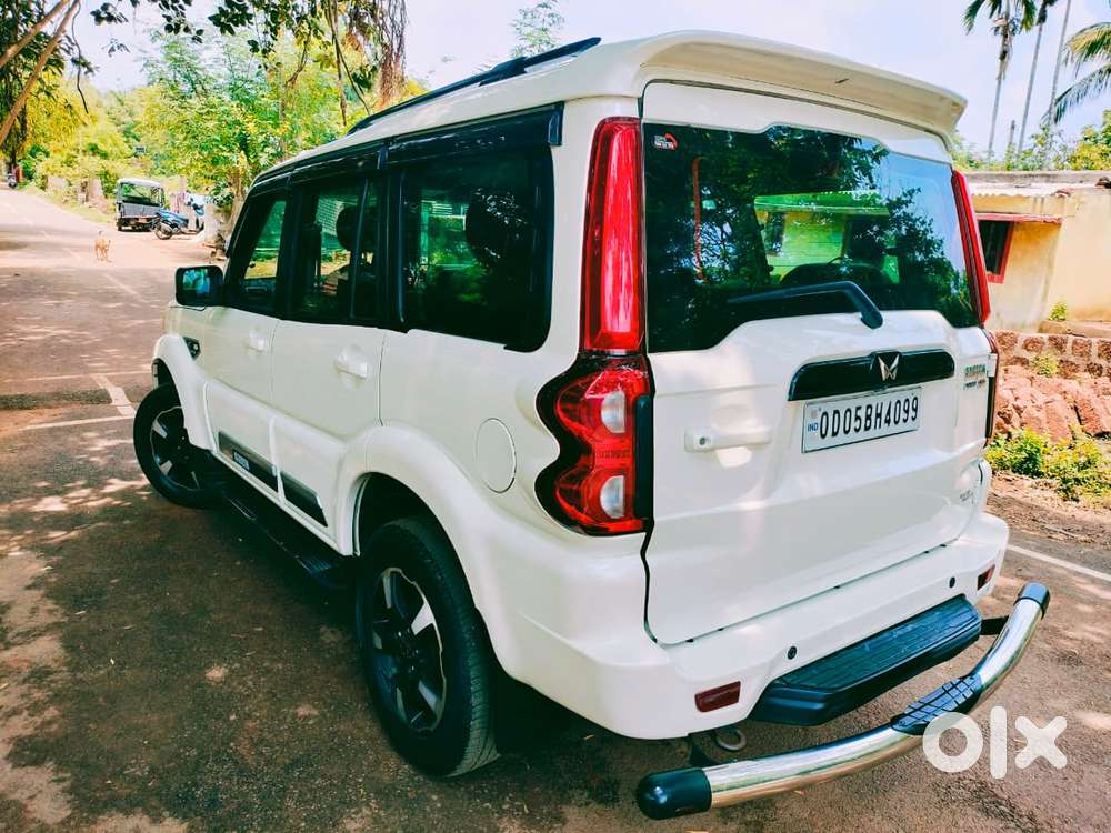 Mahindra Scorpio Classic 2.2 S 11 Mt 7 Str, 2022, Diesel