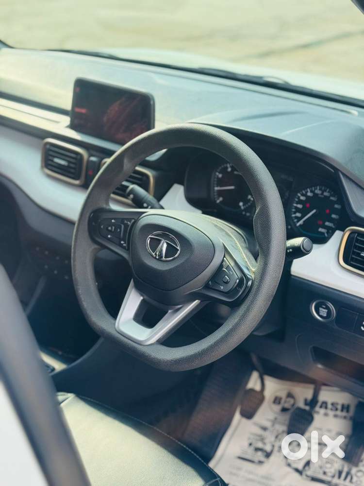 Tata Punch Accomplished, 2022, Petrol