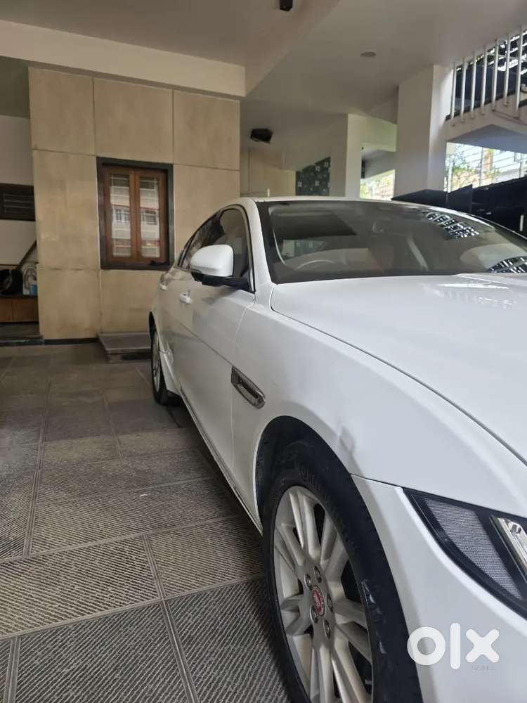 Jaguar Xe Diesel Automatic 2018