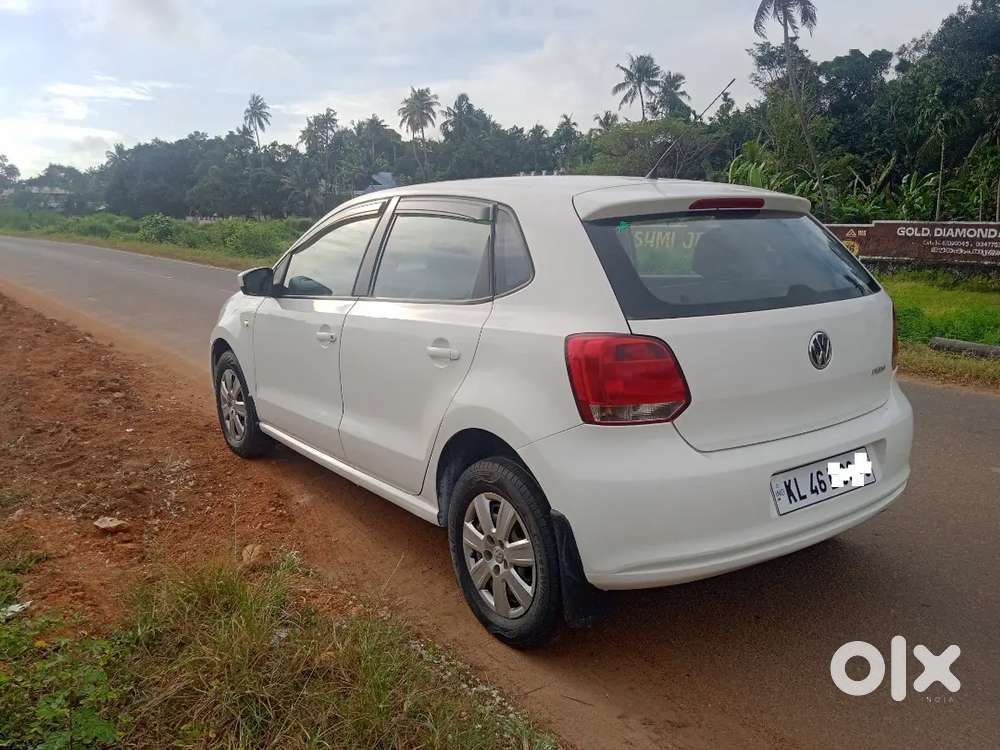 Volkswagen Polo Trendline 1.2 Petrol | 78,000 Km | Fresh 15-year Rc
