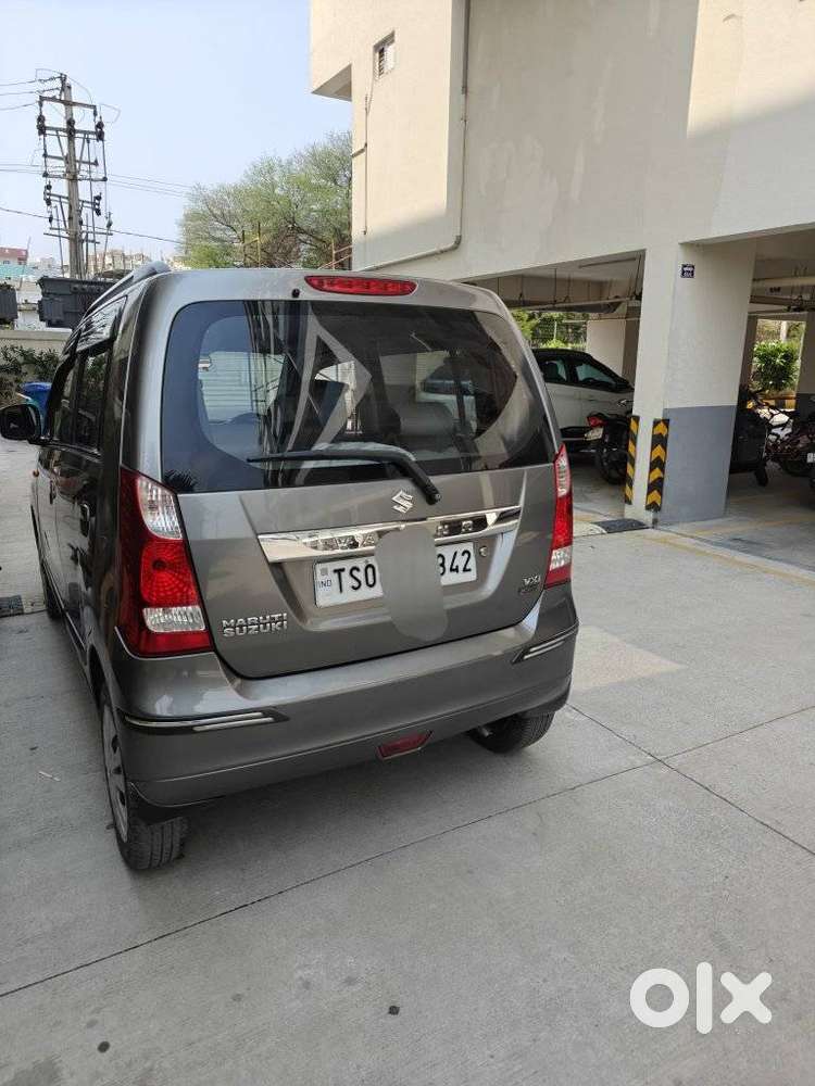Maruti Suzuki Wagon R Vxi Amt1.2, 2016, Petrol