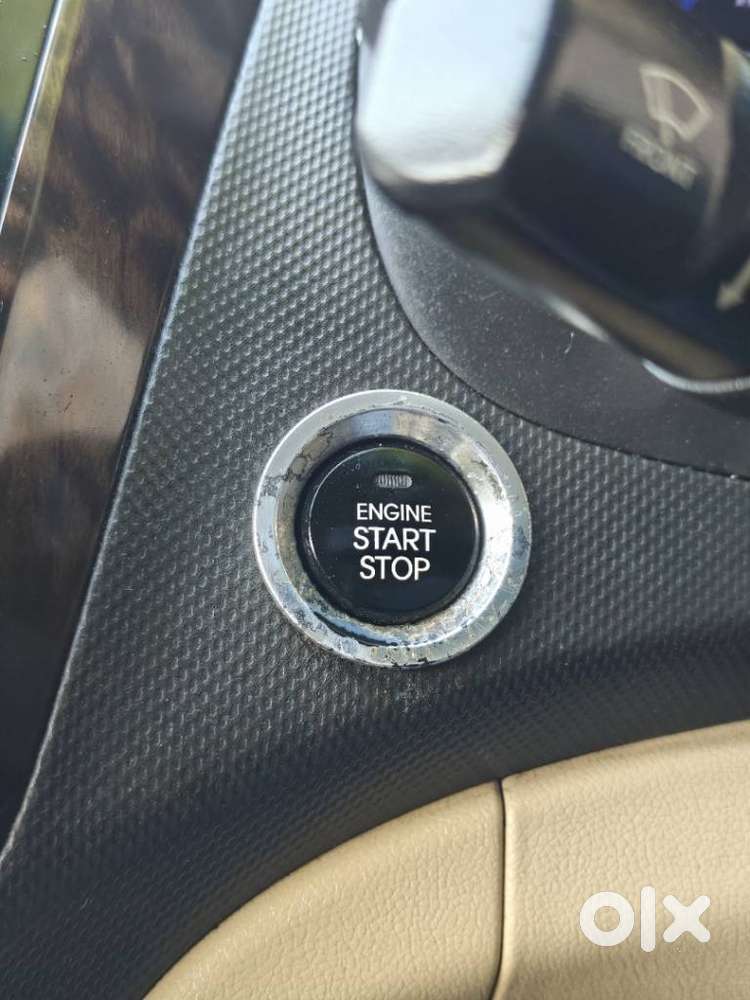 Hyundai Verna 1.6 Sx (o) Vtvt, 2015, Petrol