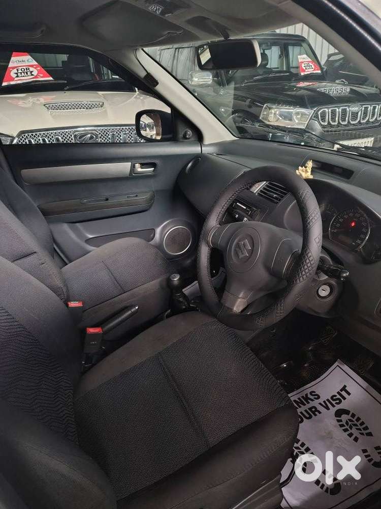 Maruti Suzuki Swift Vxi With Abs, 2011, Petrol