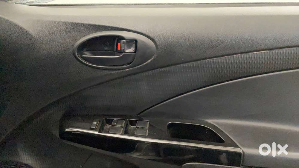 Toyota Etios Cross 1.2 G, 2015, Petrol