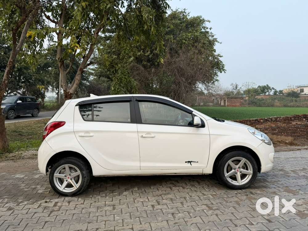 Hyundai I20 Diesel Manual 2011