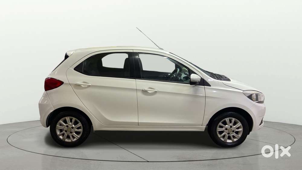 Tata Tiago 1.2 Revotron Xz, 2018, Petrol