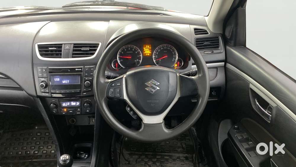 Maruti Suzuki Swift Zxi, 2014, Petrol