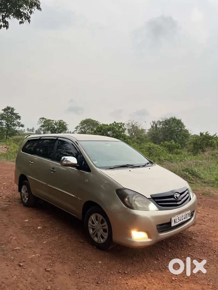 Toyota Innova 2012 Original Kerala