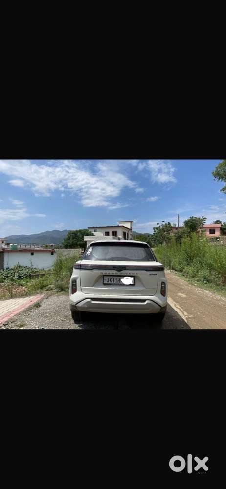 2025 Maruti Grand Vitara Petrol