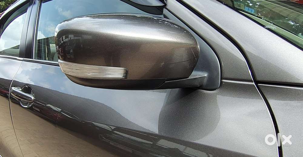 Maruti Suzuki Swift Dzire Amt Zxi Plus, 2017, Petrol