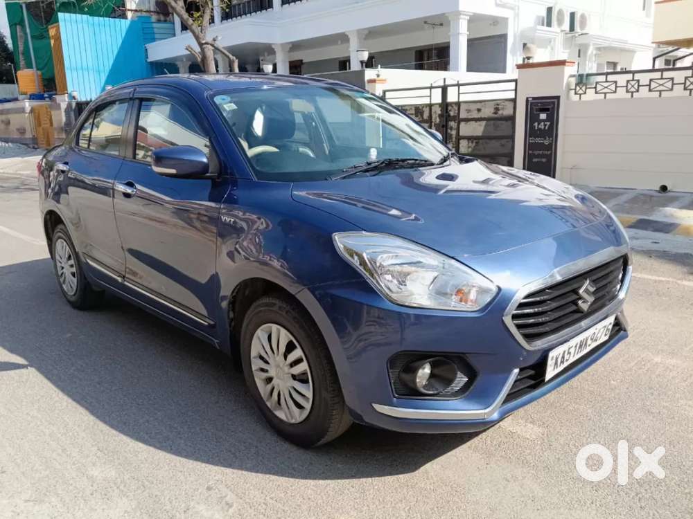 Maruti Suzuki Swift Dzire Amt Vxi, 2017, Petrol