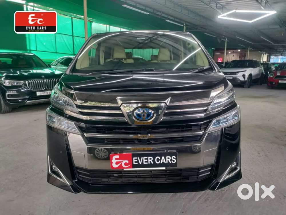 Toyota Vellfire, 2022, Petrol