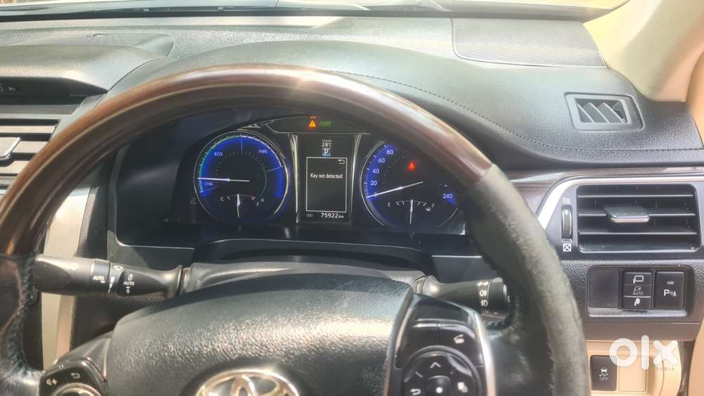 Toyota Camry 2.5 G, 2017, Petrol