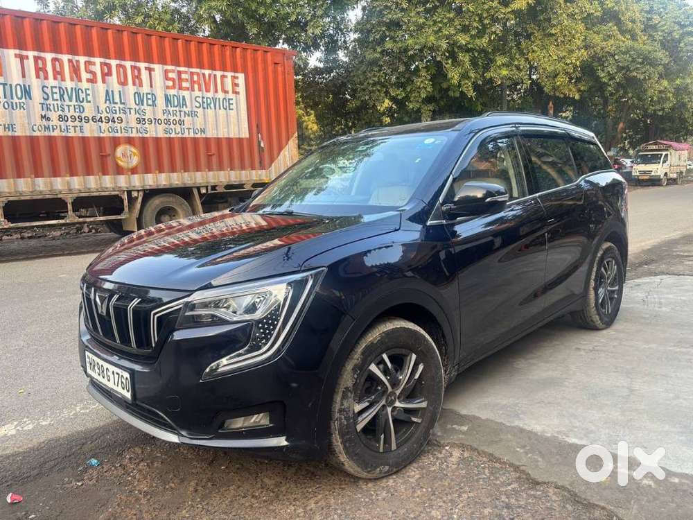 Mahindra Xuv700 2.0 Ax 5 Petrol At Str, 2022, Petrol