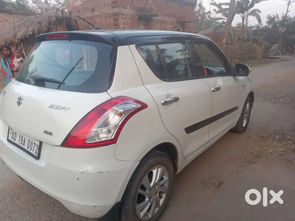 Maruti Suzuki Swift Zdi 2013 Diesel Manual